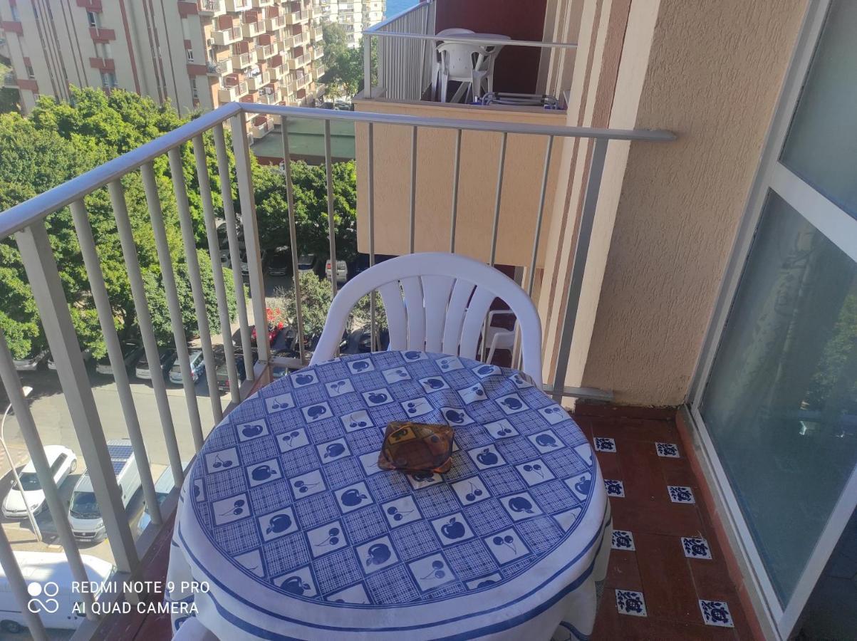 Minerva Vista Al Mar Y Centro Apartment เบนัลมาเดนา ภายนอก รูปภาพ