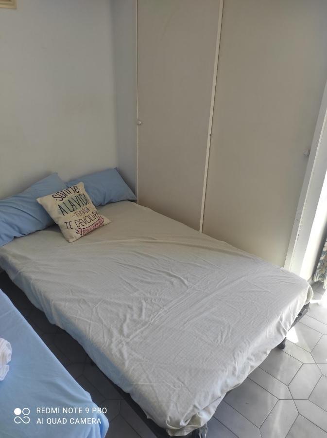 Minerva Vista Al Mar Y Centro Apartment เบนัลมาเดนา ภายนอก รูปภาพ
